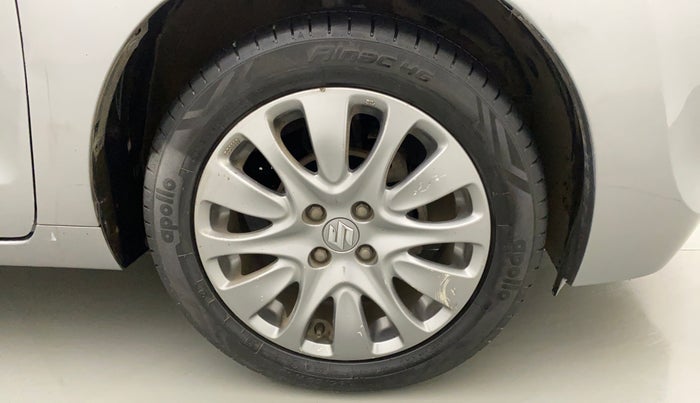 2017 Maruti Baleno ALPHA PETROL 1.2, Petrol, Manual, 28,063 km, Right Front Wheel