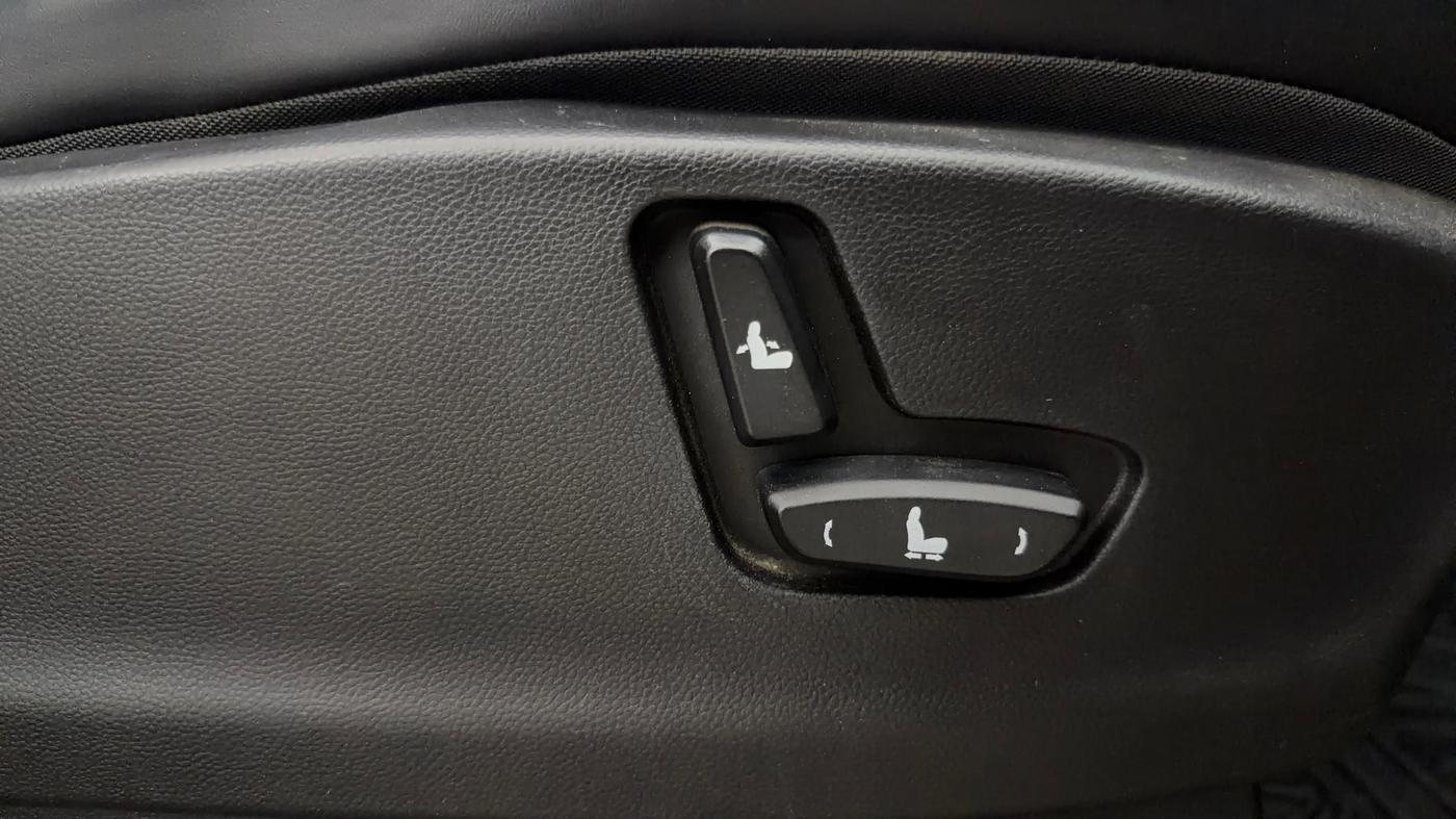 2021 MG HECTOR SHARP 1.5 PETROL CVT, Petrol, Automatic, 84,782 km, Driver Side Adjustment Panel