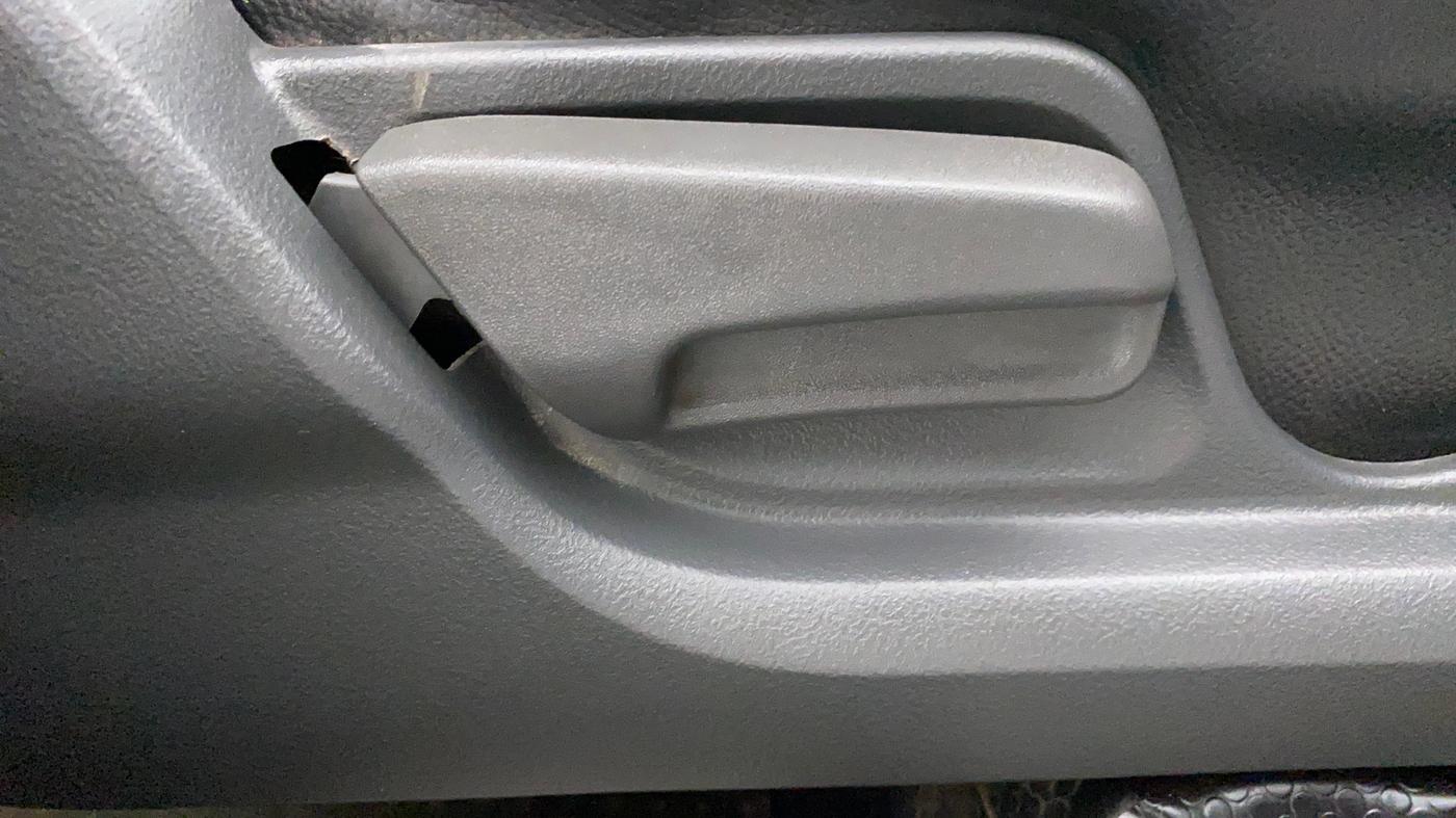 2010 Maruti Swift VXI, Petrol, Manual, 73,531 km, Driver Side Adjustment Panel
