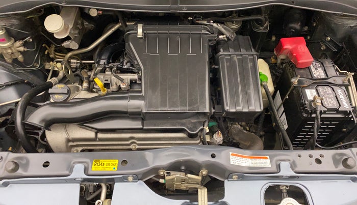 2010 Maruti Swift VXI, Petrol, Manual, 73,531 km, Open Bonet