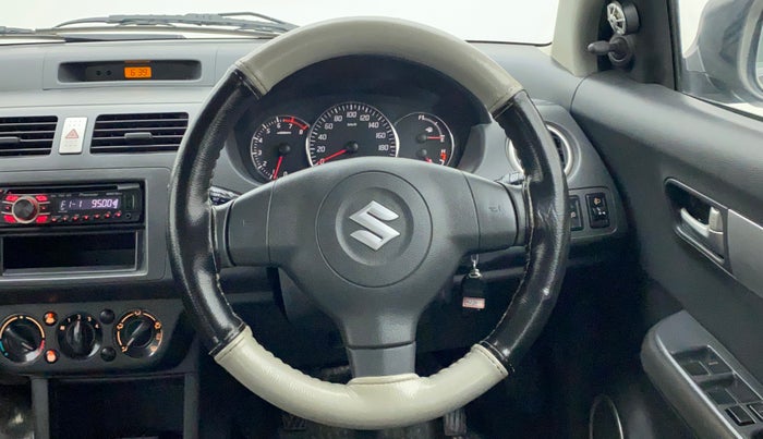 2010 Maruti Swift VXI, Petrol, Manual, 73,531 km, Steering Wheel Close Up
