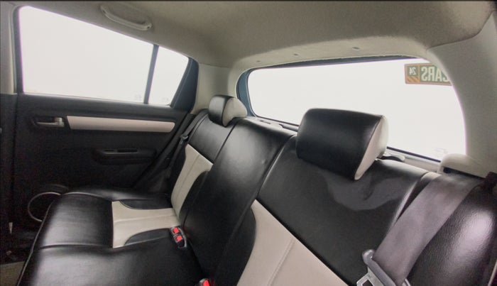2010 Maruti Swift VXI, Petrol, Manual, 73,531 km, Right Side Rear Door Cabin