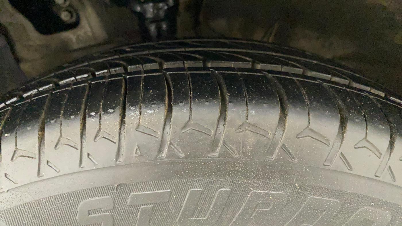 2019 Hyundai NEW SANTRO SPORTZ CNG, CNG, Manual, 89,740 km, Left Front Tyre Tread