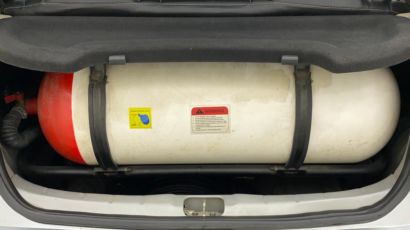 2019 Hyundai NEW SANTRO SPORTZ CNG, CNG, Manual, 89,740 km, Boot Inside