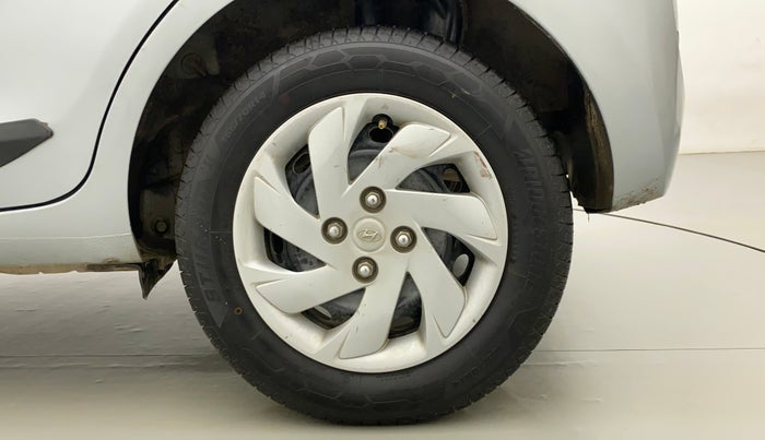2019 Hyundai NEW SANTRO SPORTZ CNG, CNG, Manual, 89,740 km, Left Rear Wheel