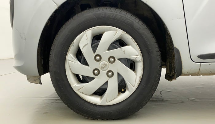 2019 Hyundai NEW SANTRO SPORTZ CNG, CNG, Manual, 89,740 km, Left Front Wheel