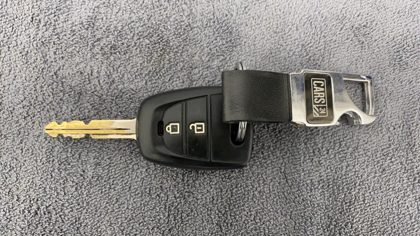 2019 Hyundai NEW SANTRO SPORTZ CNG, CNG, Manual, 89,740 km, Key Close Up