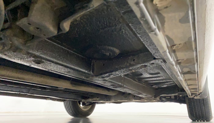 2013 Maruti Swift Dzire ZDI, Diesel, Manual, 97,113 km, Right Side Underbody
