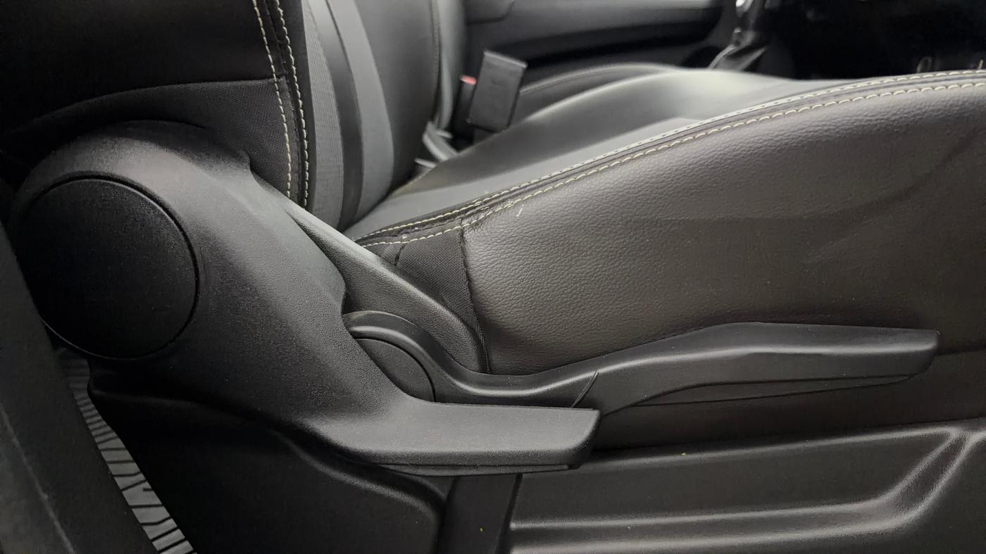 2021 Maruti XL6 ZETA AT, Petrol, Automatic, 23,428 km, Driver Side Adjustment Panel