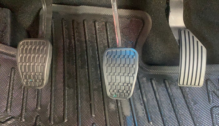 2022 Tata ALTROZ XZ PLUS PETROL, Petrol, Manual, 37,949 km, Pedals