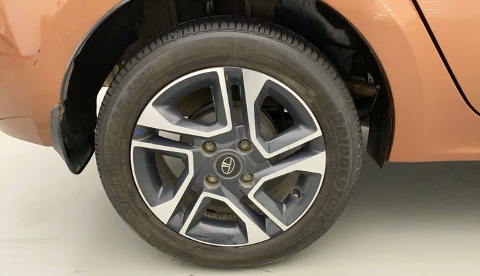 2018 Tata TIGOR XZ PETROL, Petrol, Manual, 34,848 km, Right Rear Wheel