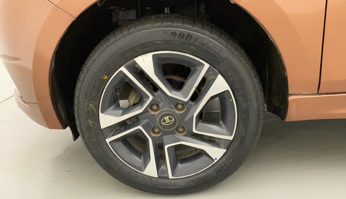 2018 Tata TIGOR XZ PETROL, Petrol, Manual, 34,848 km, Left Front Wheel