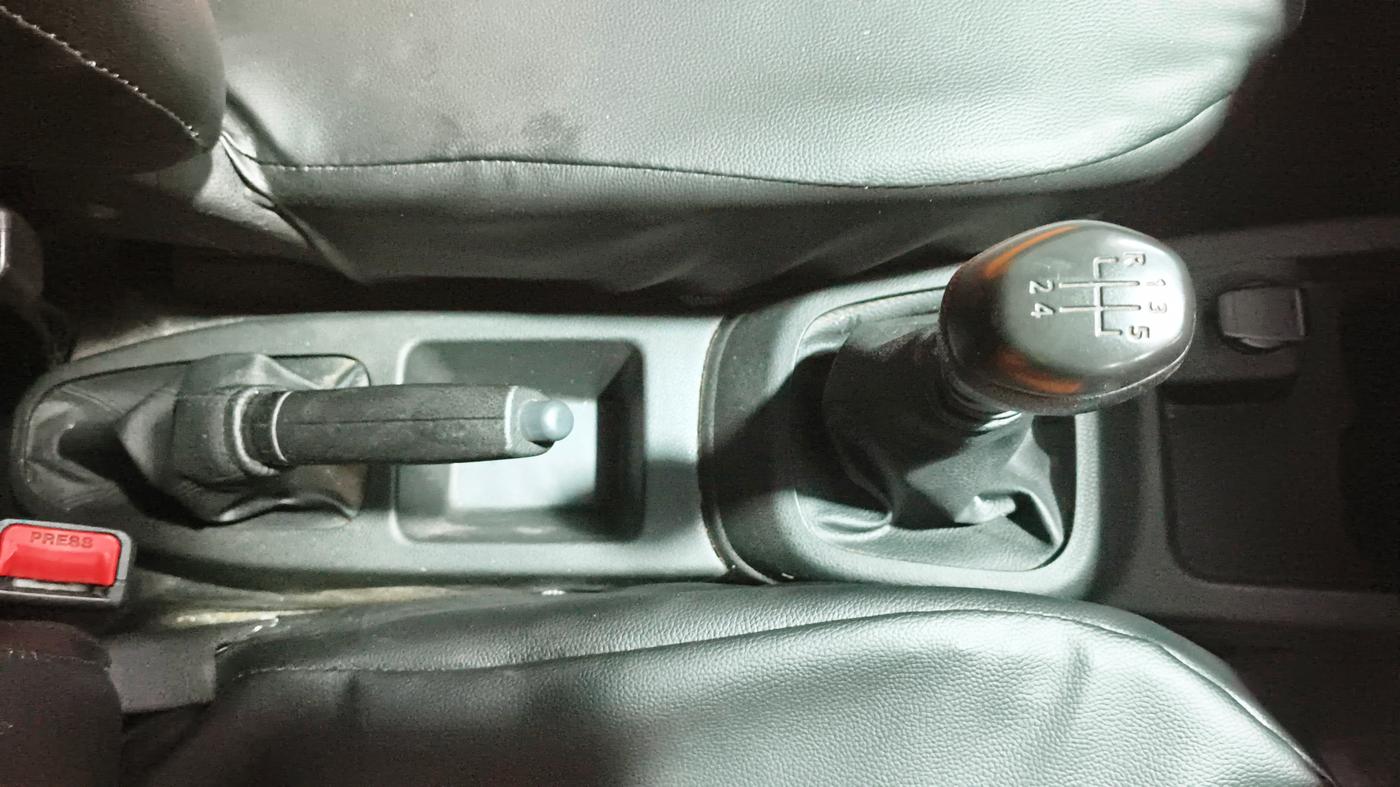 2019 Renault Kwid RXL, Petrol, Manual, 78,567 km, Gear Lever