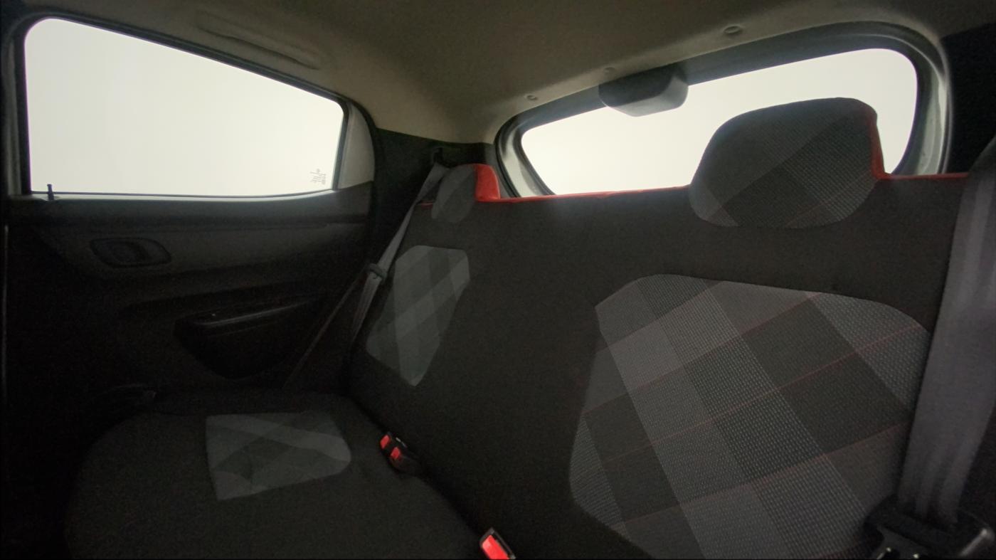 2020 Renault Kwid RXT 1.0 AMT (O), Petrol, Automatic, 17,037 km, Right Side Rear Door Cabin