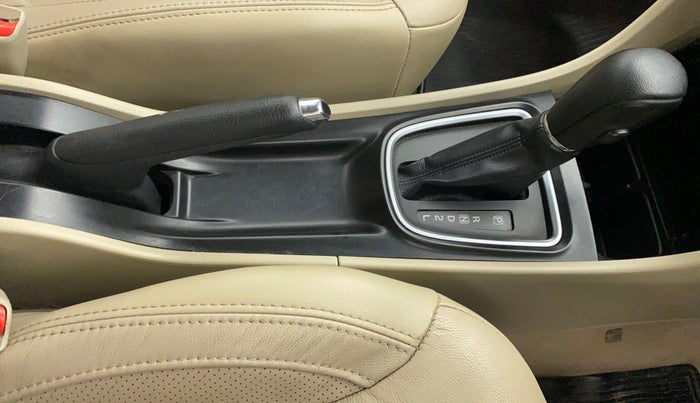 2016 Maruti Ciaz ZXI+ AT, Petrol, Automatic, 59,254 km, Gear Lever