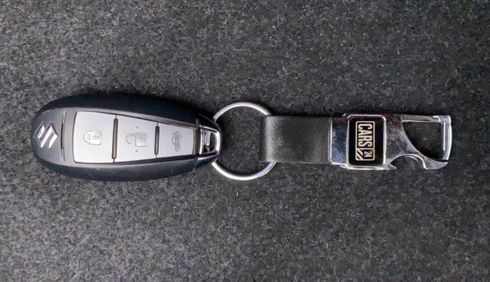 2016 Maruti Ciaz ZXI+ AT, Petrol, Automatic, 59,254 km, Key Close Up