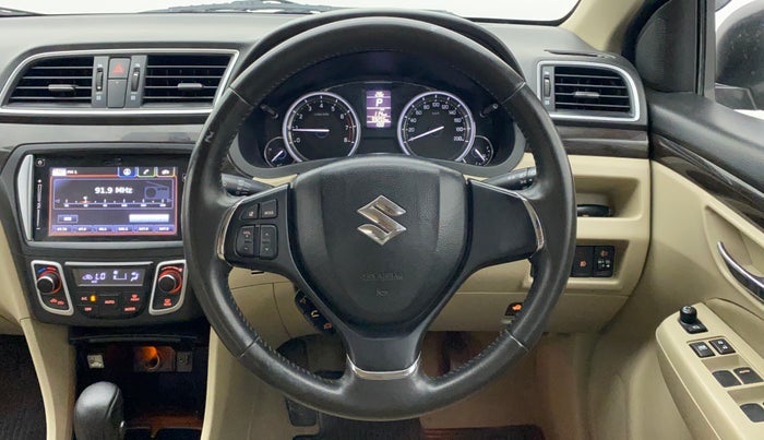 2016 Maruti Ciaz ZXI+ AT, Petrol, Automatic, 59,254 km, Steering Wheel Close Up