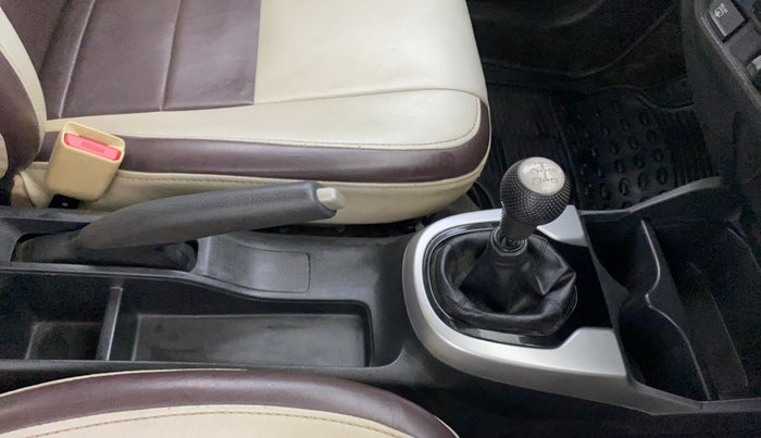 2016 Honda Jazz 1.2L I-VTEC S, Petrol, Manual, 37,936 km, Gear Lever