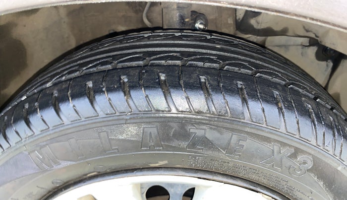 2016 Honda Jazz 1.2L I-VTEC S, Petrol, Manual, 37,936 km, Right Front Tyre Tread