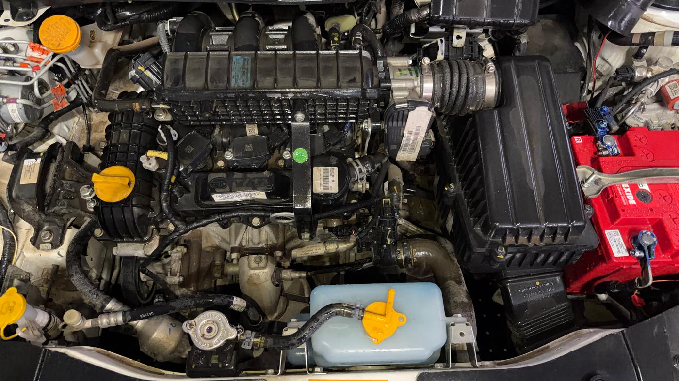 2024 Tata ALTROZ XE CNG, CNG, Manual, 17,446 km, Engine View