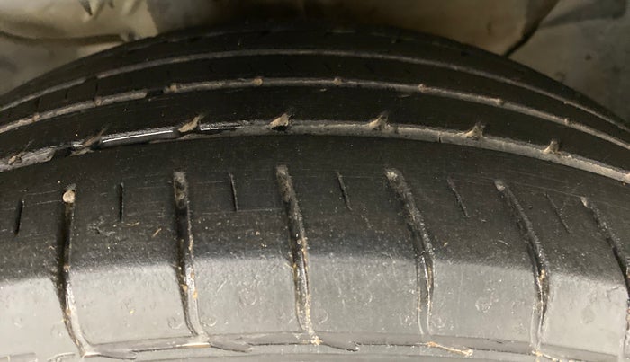2019 KIA SELTOS GTX PLUS 1.4 PETROL, Petrol, Manual, 20,986 km, Right Front Tyre Tread