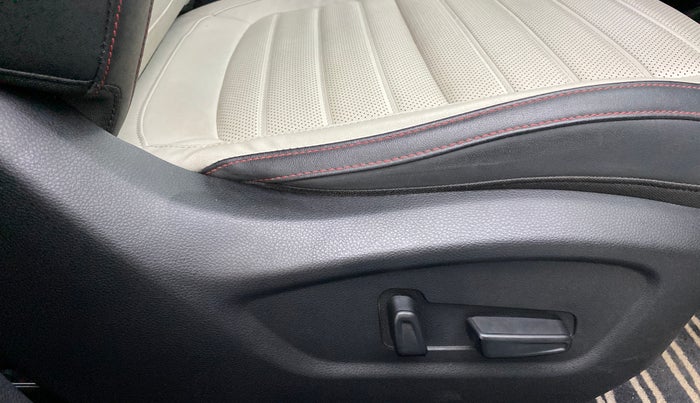 2019 KIA SELTOS GTX PLUS 1.4 PETROL, Petrol, Manual, 20,986 km, Driver Side Adjustment Panel