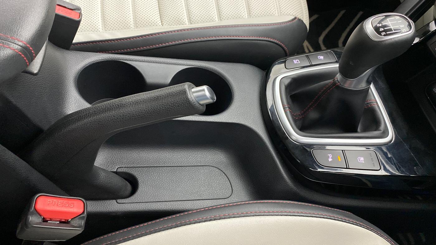 2019 KIA SELTOS GTX PLUS 1.4 PETROL, Petrol, Manual, 20,986 km, Gear Lever