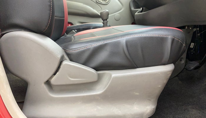 2016 Datsun Redi Go S, Petrol, Manual, 45,935 km, Driver Side Adjustment Panel