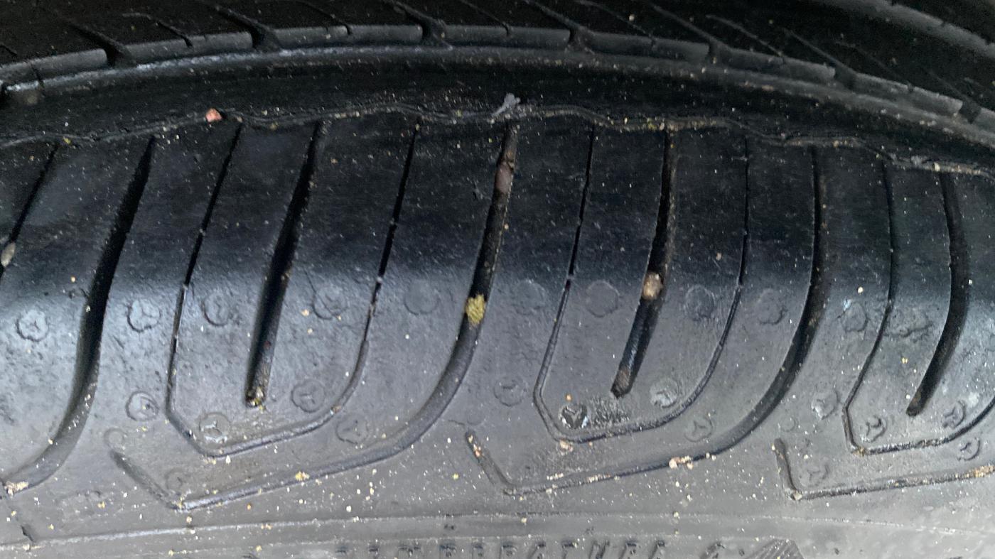 2017 Maruti IGNIS DELTA 1.2, Petrol, Manual, 1,15,909 km, Left Rear Tyre Tread