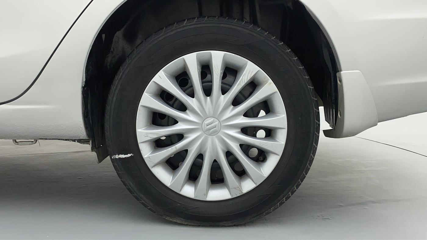 2016 Maruti Ciaz VDI+ SHVS, Diesel, Manual, 79,597 km, Left Rear Wheel