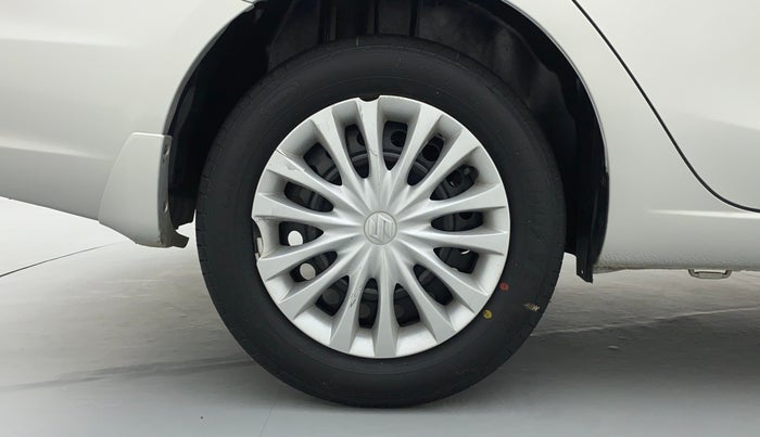 2016 Maruti Ciaz VDI+ SHVS, Diesel, Manual, 79,597 km, Right Rear Wheel