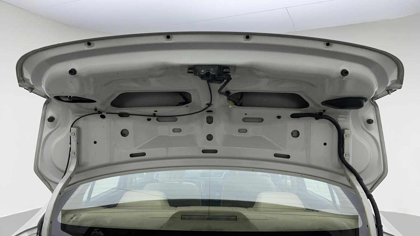 2016 Maruti Ciaz VDI+ SHVS, Diesel, Manual, 79,597 km, Boot Door Open