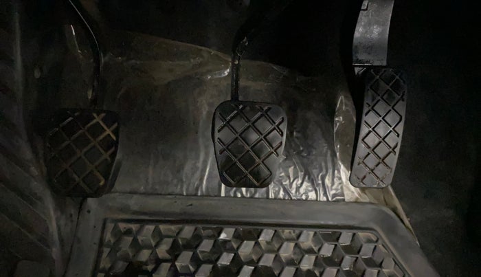 2022 Skoda KUSHAQ STYLE 1.5L TSI MT, Petrol, Manual, 35,946 km, Pedals