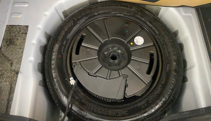 2022 Skoda KUSHAQ STYLE 1.5L TSI MT, Petrol, Manual, 35,946 km, Spare Tyre