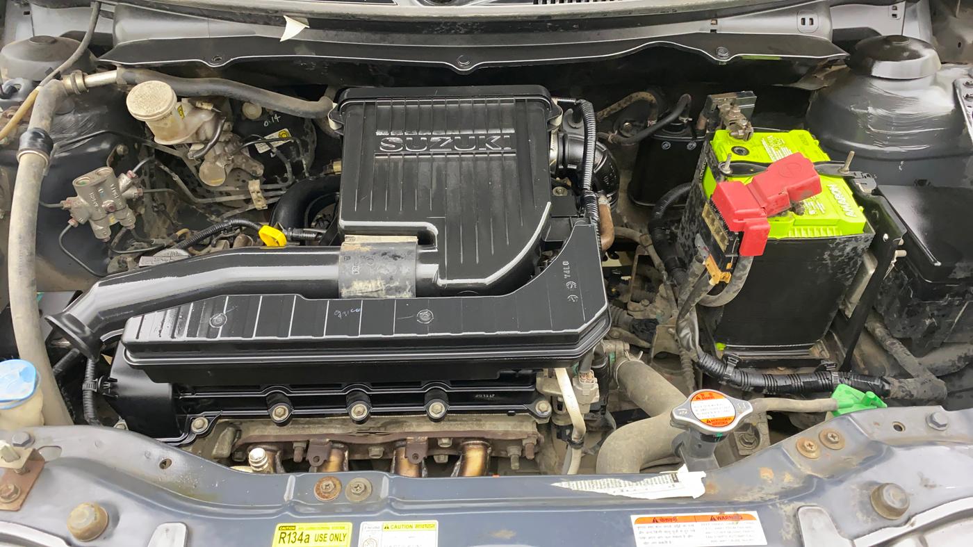 2017 Maruti Swift VXI, Petrol, Manual, 26,713 km, Engine View