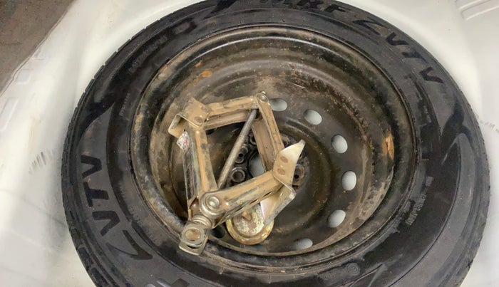 2015 Honda Amaze 1.2L I-VTEC SX, Petrol, Manual, 1,43,226 km, Spare Tyre