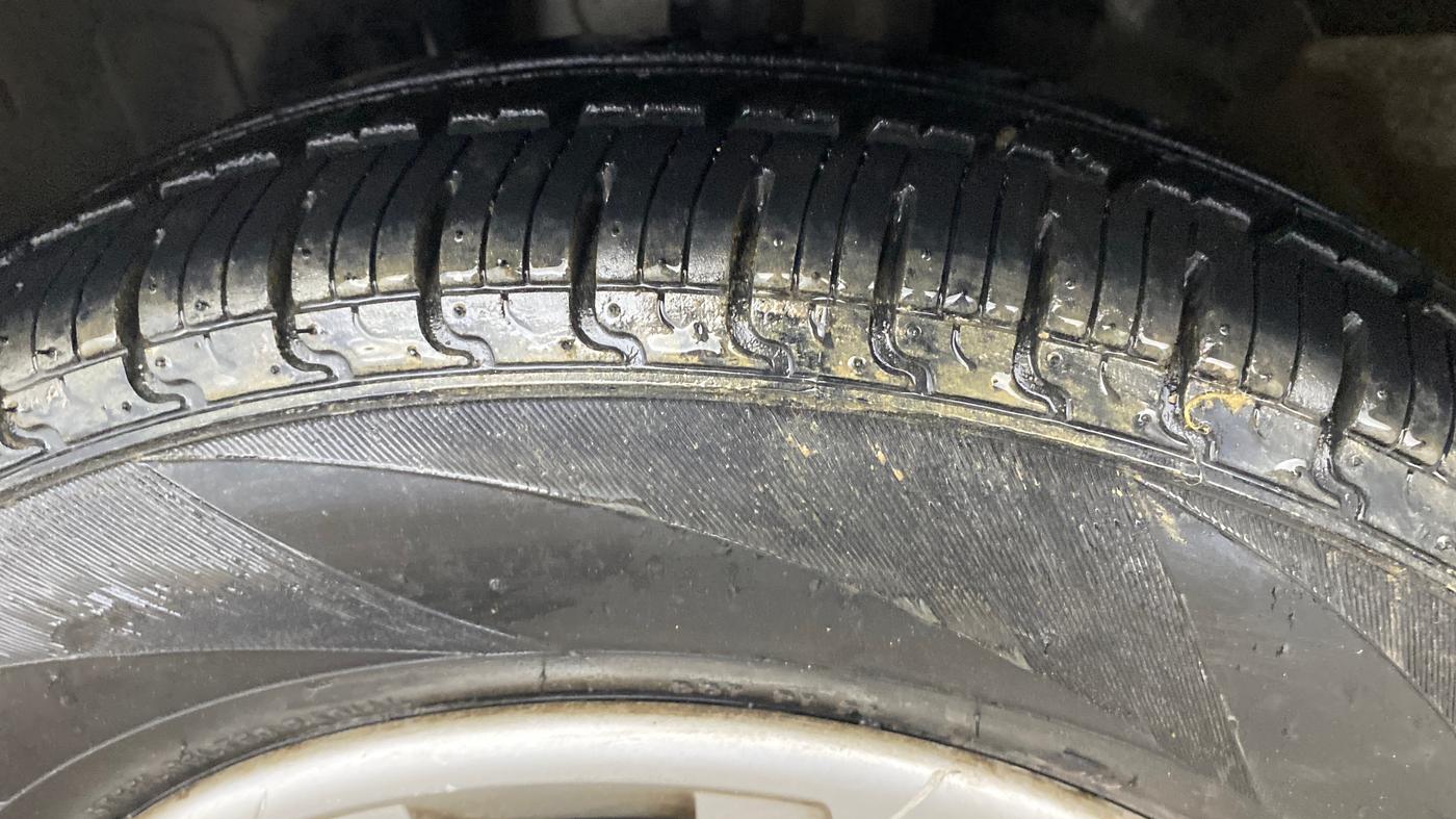 2018 Renault Kwid RXL, CNG, Manual, 39,940 km, Left Front Tyre Tread