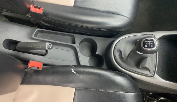 2019 Hyundai GRAND I10 NIOS ASTA 1.2 KAPPA VTVT, Petrol, Manual, 1,05,170 km, Gear Lever