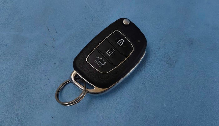 2021 Hyundai GRAND I10 NIOS SPORTZ 1.2 KAPPA VTVT, Petrol, Manual, 41,658 km, Key Close Up