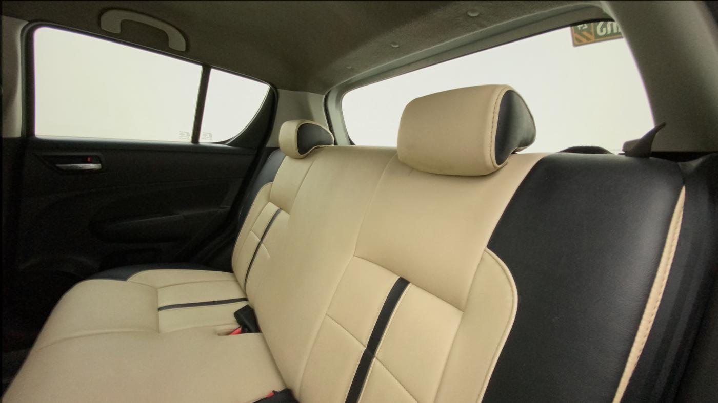 2013 Maruti Swift VXI, Petrol, Manual, 1,27,918 km, Right Side Rear Door Cabin