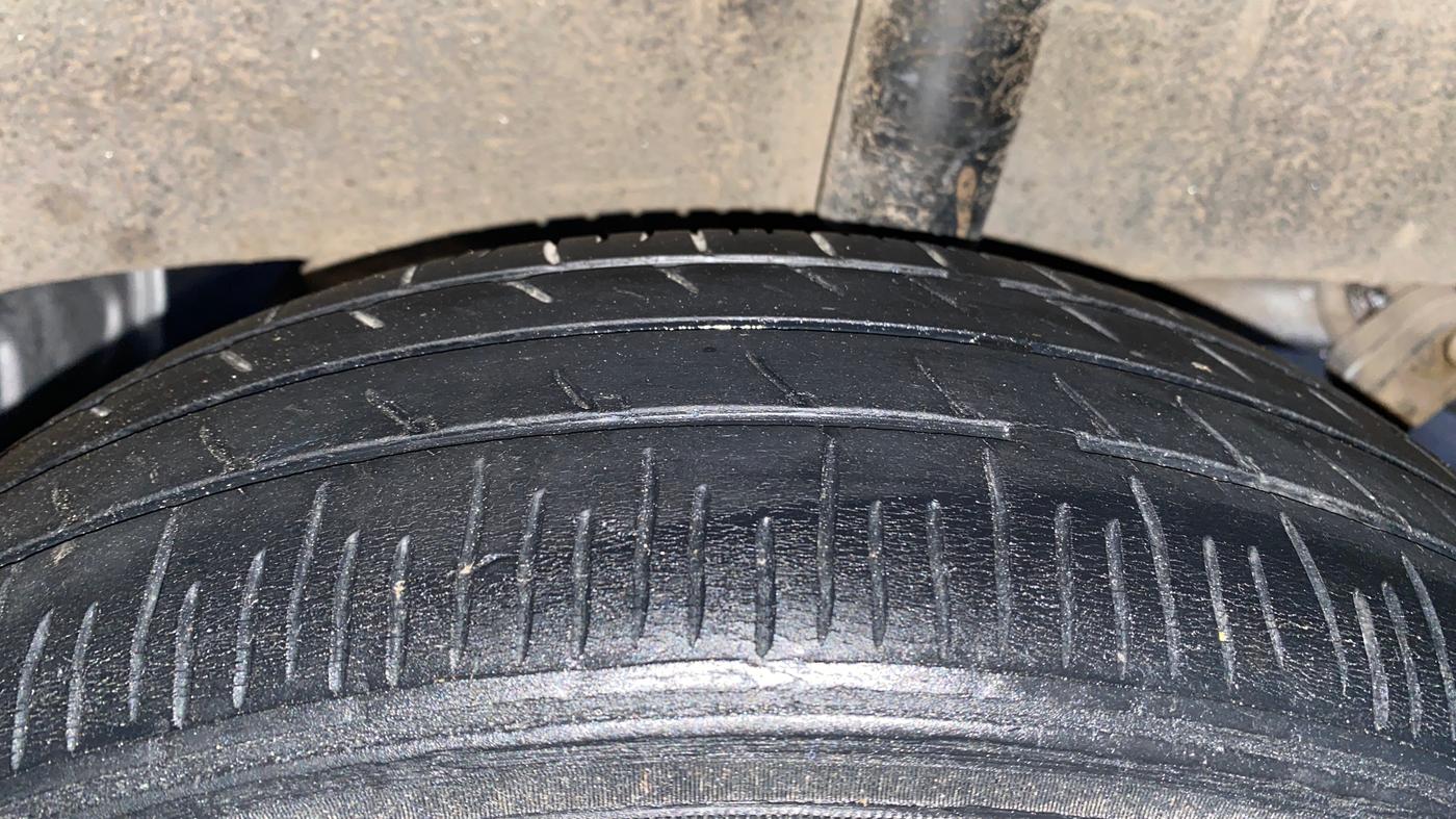 2018 Renault Kwid RXT 1.0 (O), Petrol, Manual, 67,064 km, Left Rear Tyre Tread