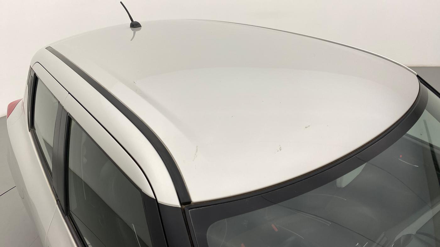 2018 Maruti Swift VXI D, Petrol, Manual, 19,714 km, Roof