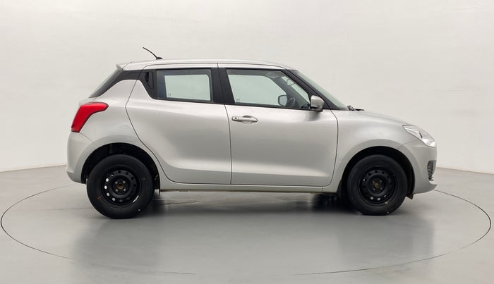 2018 Maruti Swift VXI D, Petrol, Manual, 19,714 km, Right Side View