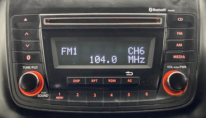 2018 Maruti Swift VXI D, Petrol, Manual, 19,714 km, Infotainment System
