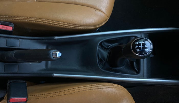 2017 Maruti Baleno ZETA PETROL 1.2, Petrol, Manual, 83,512 km, Gear Lever