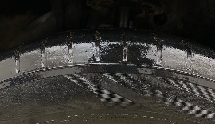 2017 Maruti Baleno ZETA PETROL 1.2, Petrol, Manual, 83,512 km, Left Front Tyre Tread