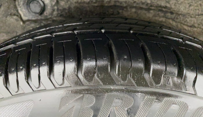 2009 Hyundai i10 MAGNA 1.2, Petrol, Manual, 66,051 km, Right Rear Tyre Tread