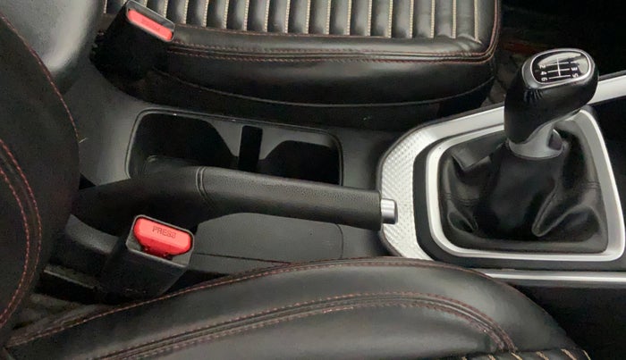 2021 KIA SONET HTX 1.0 IMT, Petrol, Manual, 30,174 km, Gear Lever