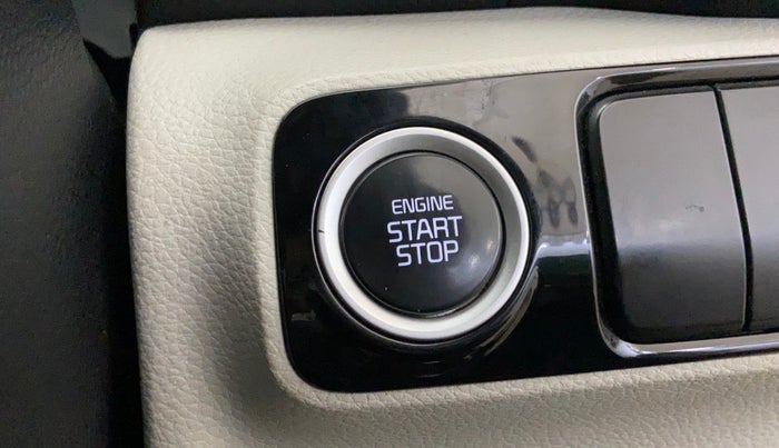 2021 KIA SONET HTX 1.0 IMT, Petrol, Manual, 30,174 km, Keyless Start/ Stop Button