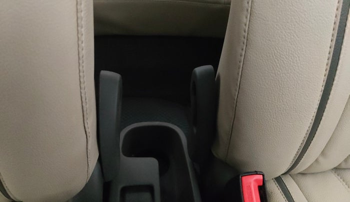 2013 Hyundai i10 SPORTZ 1.2, Petrol, Manual, 27,481 km, Driver Side Adjustment Panel